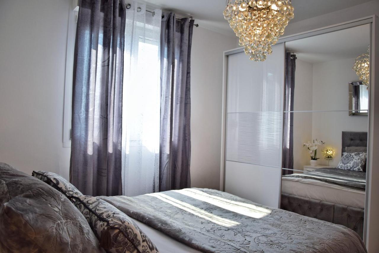 Apartamento Luxurious Majda, 2 Bathrooms And Free Parking